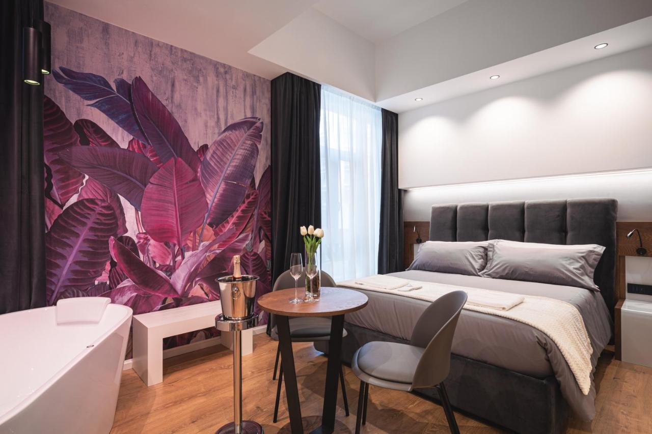Residenze Chamur- Grattacielo ปาแลร์โม ภายนอก รูปภาพ