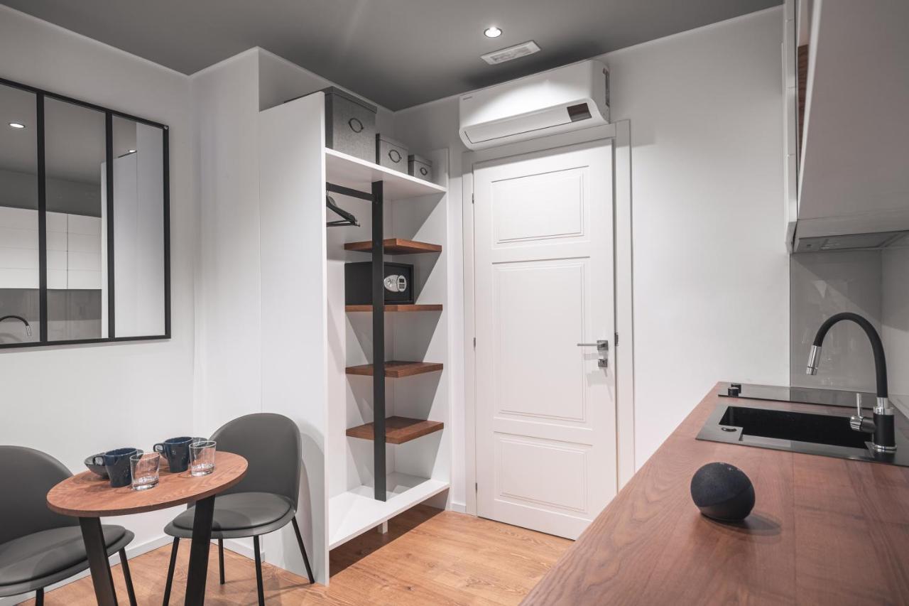 Residenze Chamur- Grattacielo ปาแลร์โม ภายนอก รูปภาพ