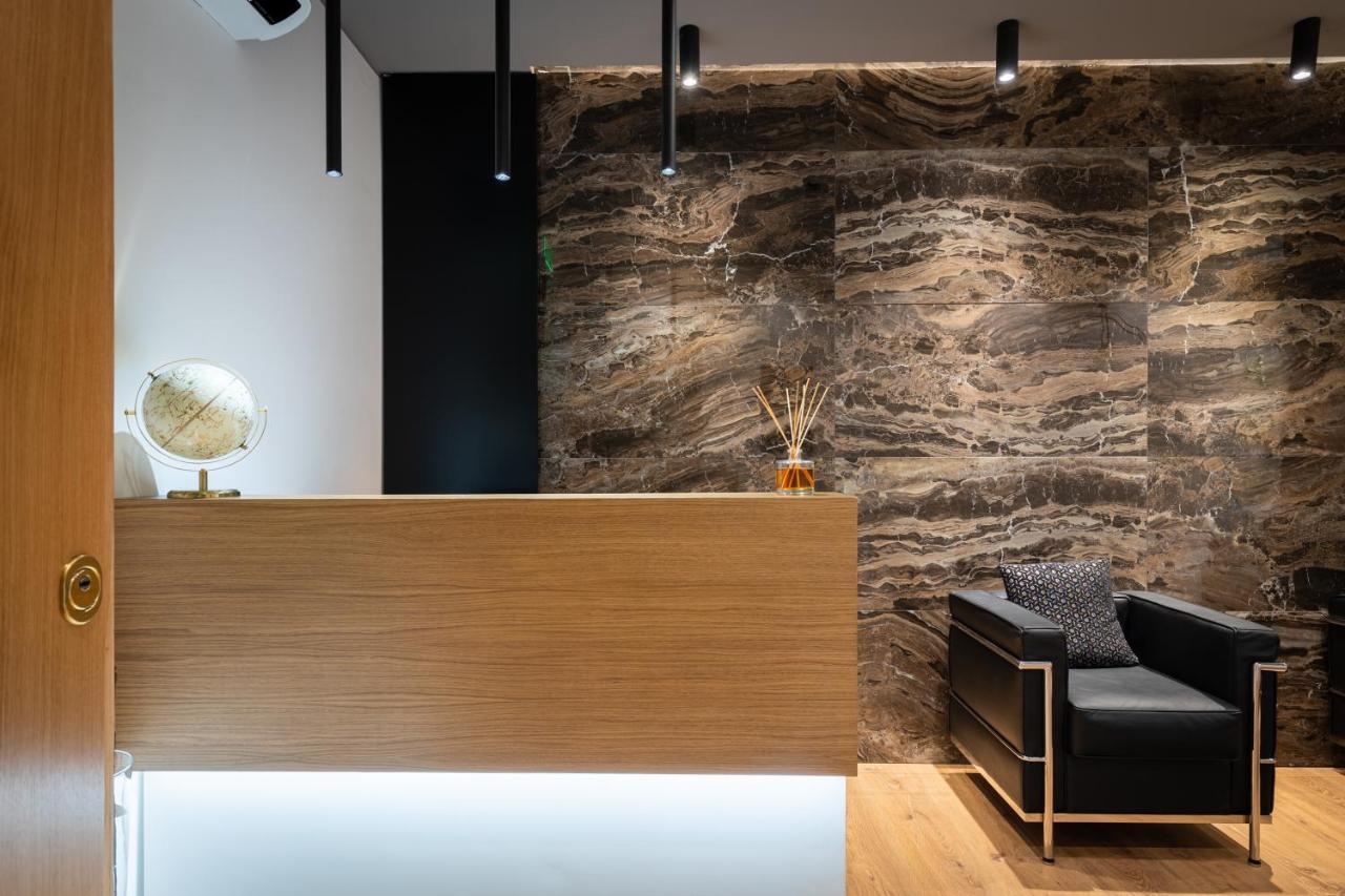 Residenze Chamur- Grattacielo ปาแลร์โม ภายนอก รูปภาพ