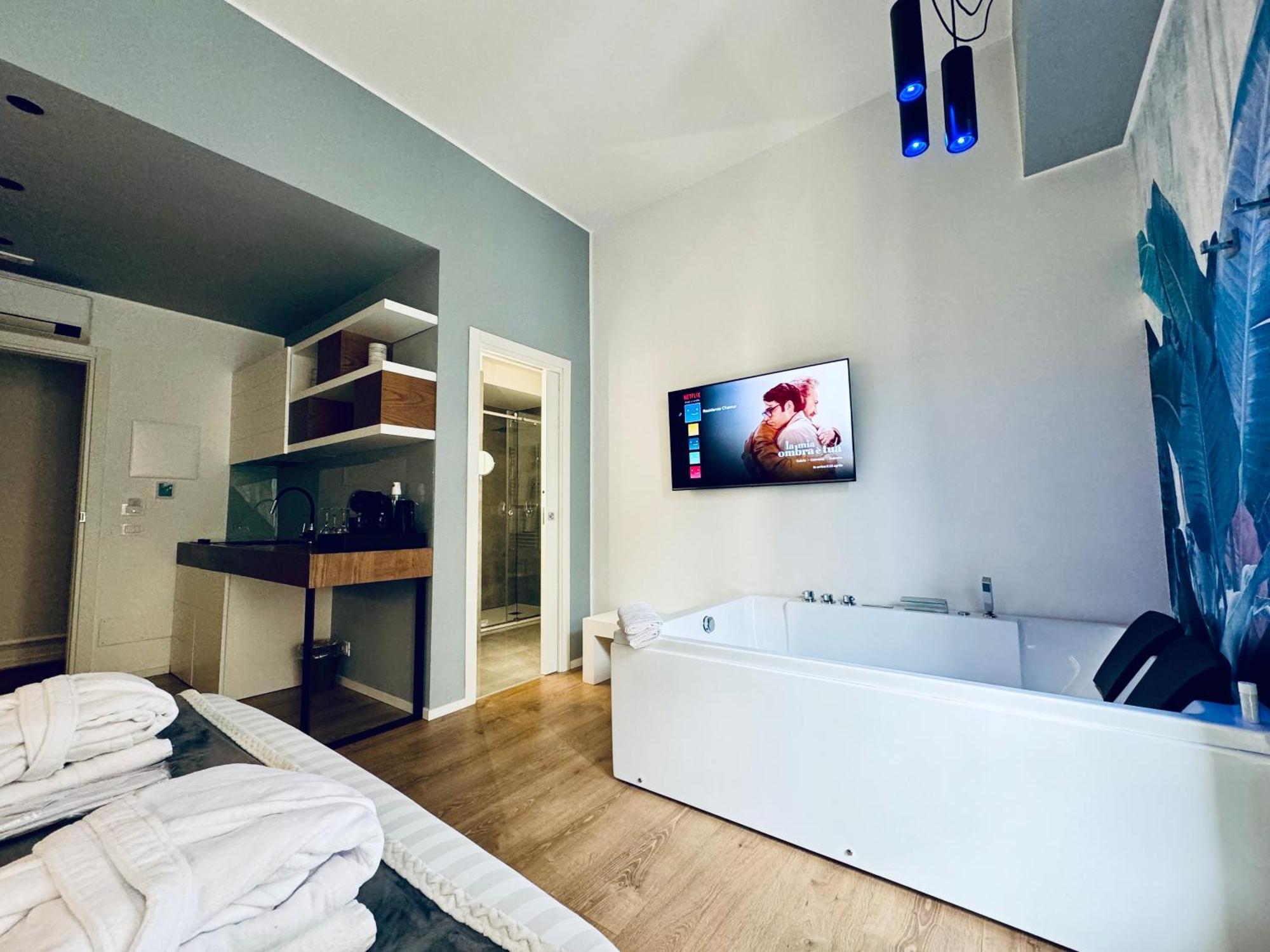 Residenze Chamur- Grattacielo ปาแลร์โม ภายนอก รูปภาพ